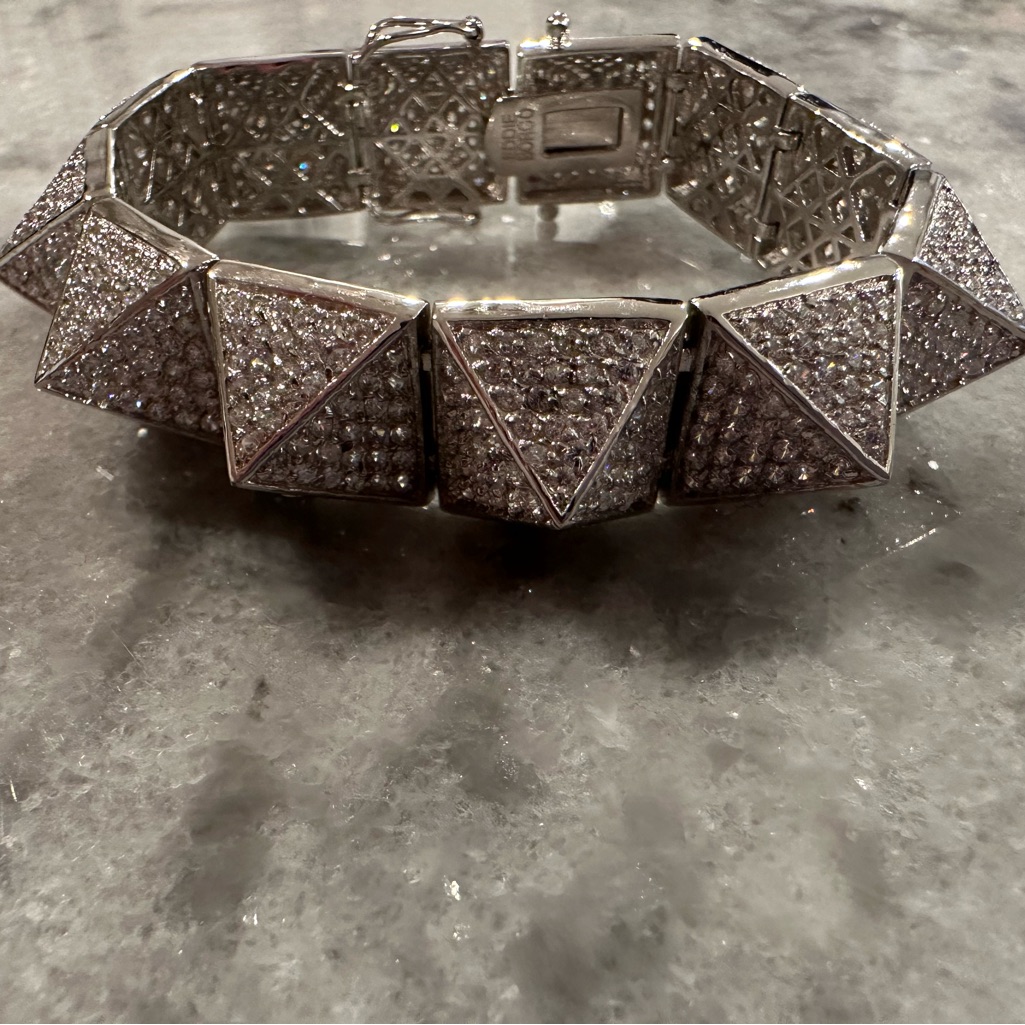 Eddie Borgo New Pave Pyramid Bracelet 350$